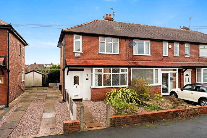 2 Bedroom Semi Detached House For Sale In Gair Road, South Reddish, SK5