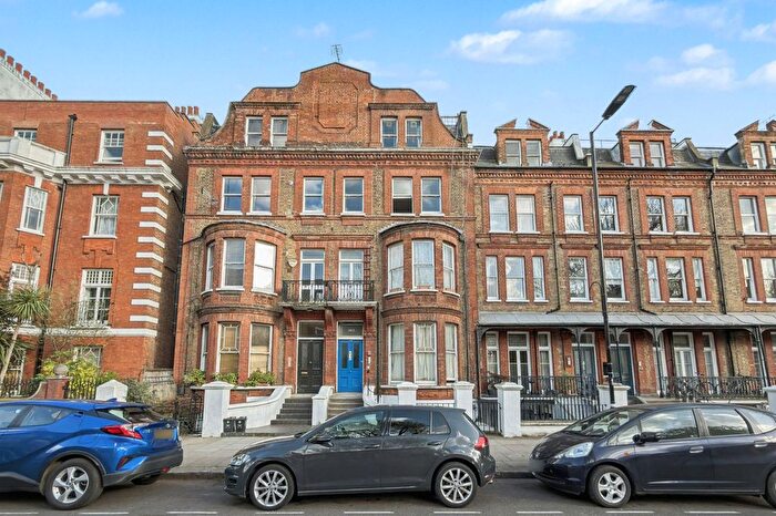 Studio For Sale In Elgin Avenue, London, W9