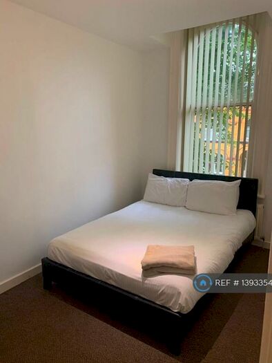 2 Bedroom Flat To Rent In Ivanhoe Road, Aigburth, Liverpool, L17