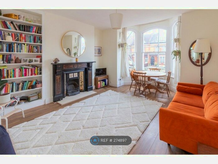 1 Bedroom Flat To Rent In Lordship Lane, London, SE22