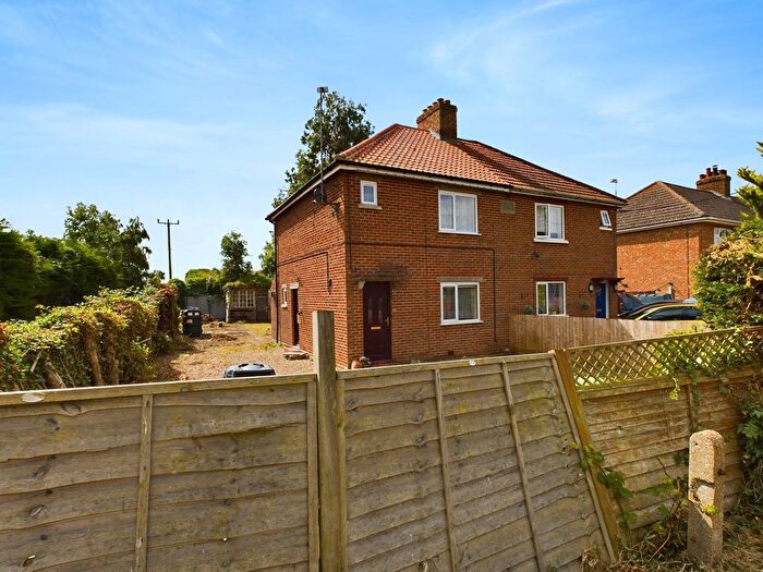 3 Bedroom Semi-Detached House For Sale In The Causeway, Stow Bridge, King's Lynn, PE34
