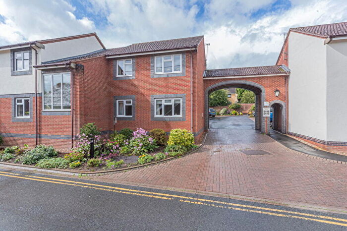 2 Bedroom Flat For Sale In Clarence Court, Clarence Road, Wotton-under-Edge, GL12