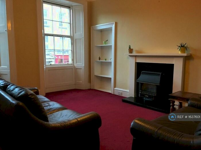 2 Bedroom Flat To Rent In Lord Russell Place, Edinburgh, EH9