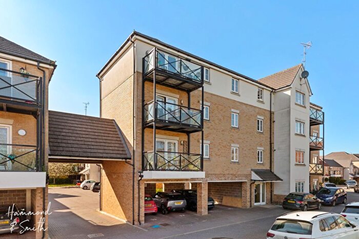 2 Bedroom Flat For Sale In Blenheim Square, North Weald, CM16