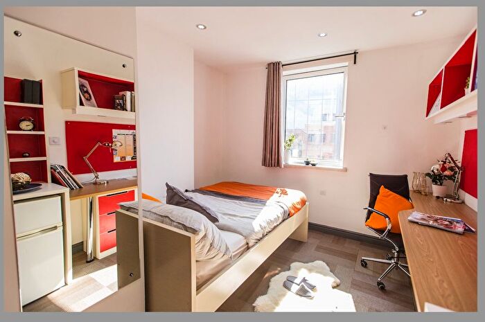 Studio To Rent In Salt Lane, Coventry, CV1