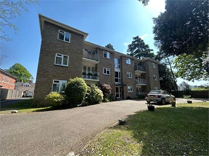 1 Bedroom Flat To Rent In Cherrywood Court, Straight Road, Colchester, Essex., CO3