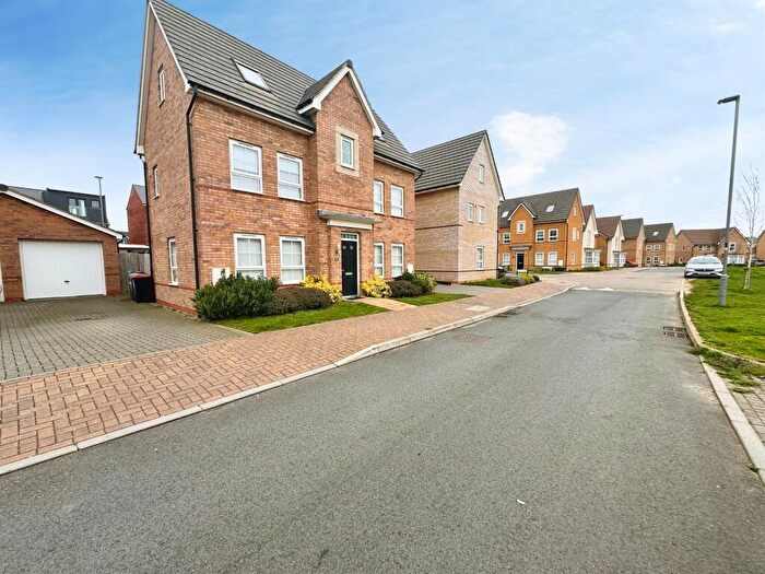 4 Bedroom Detached House For Sale In Montague Crescent, Brooklands, Milton Keynes, MK10