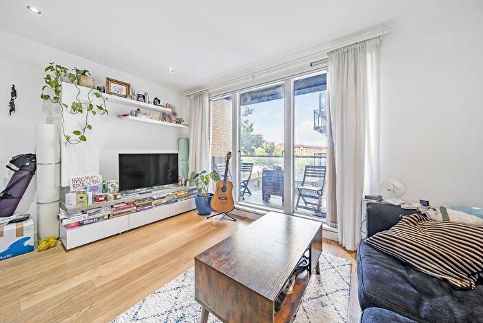 1 Bedroom Flat To Rent In Conington Road, London, SE13