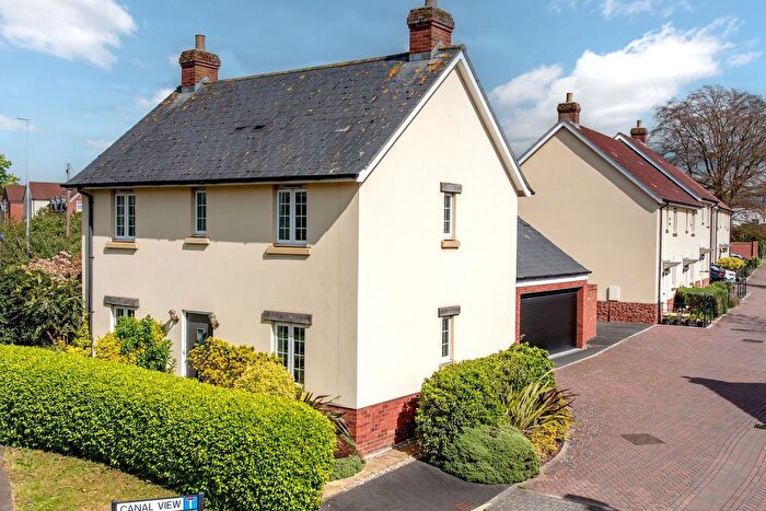 3 Bedroom Detached House For Sale In Canal View, Taunton, TA2