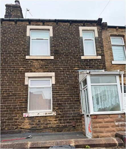 2 Bedroom Terraced House To Rent In Moor End Road, Crosland Moor, Huddersfield, HD4