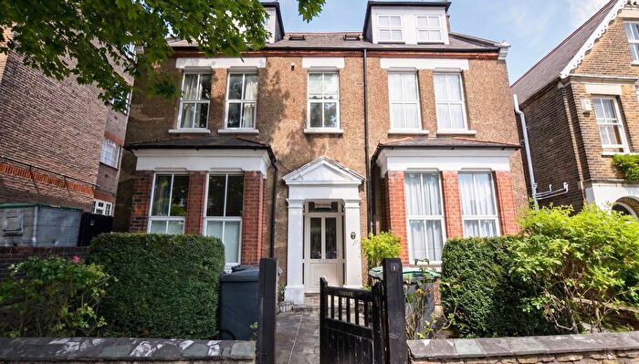 1 Bedroom Flat To Rent In Muswell Road, London, N10