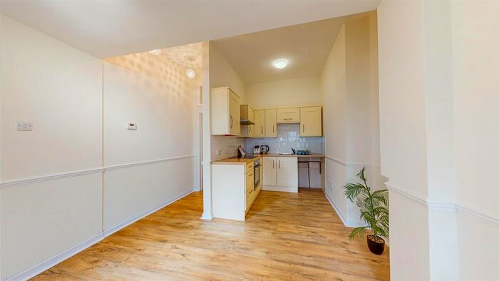 1 Bedroom Flat To Rent In Haddington Road, Stoke, Plymouth, PL2