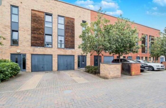 4 Bedroom Terraced House To Rent In Scholars Way, Dagenham RM8