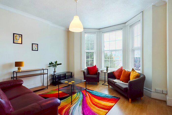 1 Bedroom Flat To Rent In Warren Mount, Tremona Road, Southampton SO16