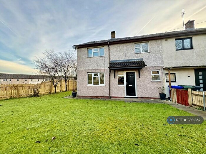 2 Bedroom End Of Terrace House To Rent In Rutland Walk, Haslingden, Rossendale, BB4