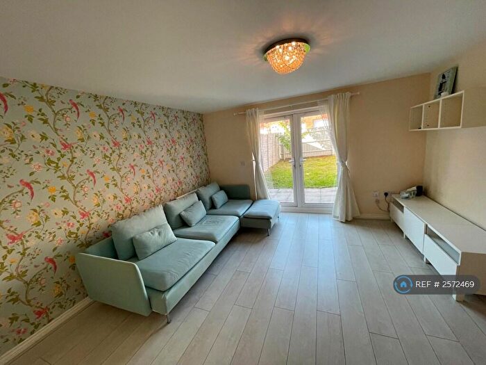 3 Bedroom Terraced House To Rent In Middlesex Road, Coventry, CV3