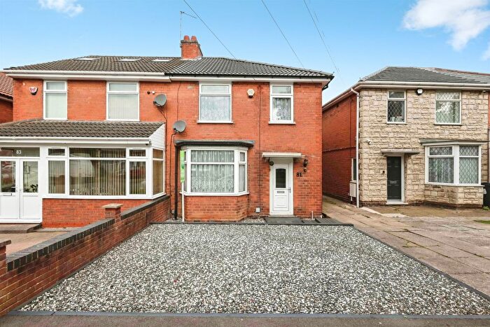 3 Bedroom Semi Detached House For Sale In Clements Road, Birmingham, B25