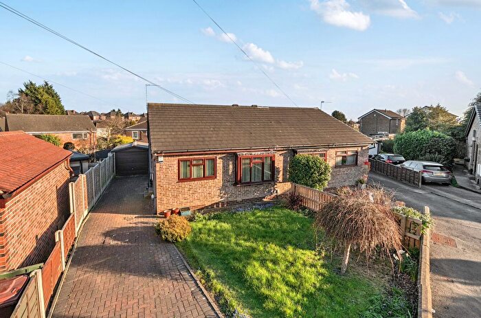 2 Bedroom Bungalow For Sale In Westways Rise, Wrenthorpe, Wakefield, West Yorkshire, WF2