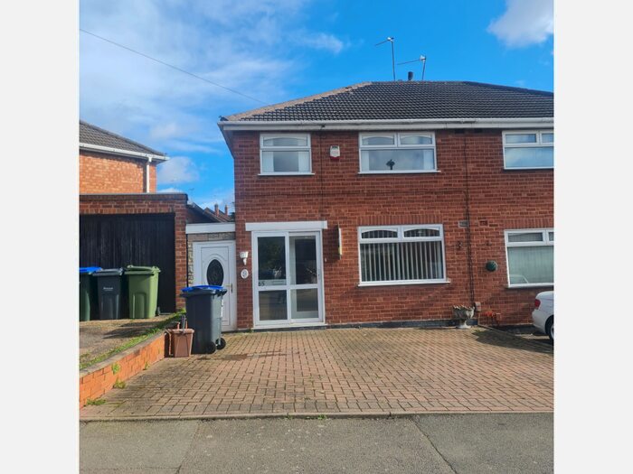 3 Bedroom House To Rent In Gorse Farm Road, Birmingham, B43