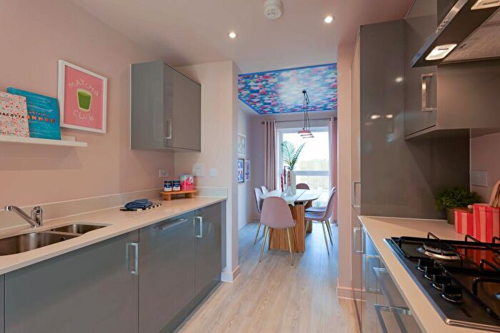 4 Bedroom Detached House For Sale In Barrington Road, Off Shaftesbury Avenue, Goring-by-Sea, West Sussex, BN12