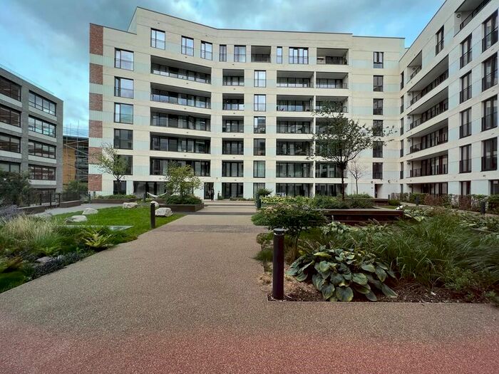 2 Bedroom Flat To Rent In Gorsuch Place, Shoreditch, Hackney, London, E2