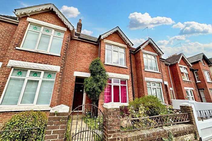 3 Bedroom Terraced House For Sale In Heckford Park, BH15