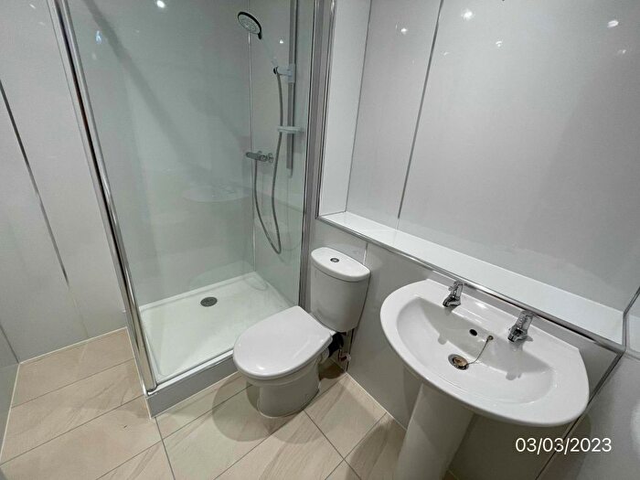 3 Bedroom Flat To Rent In Leadside Road, Top Floor Flat, Aberdeen, Aberdeenshire, AB25