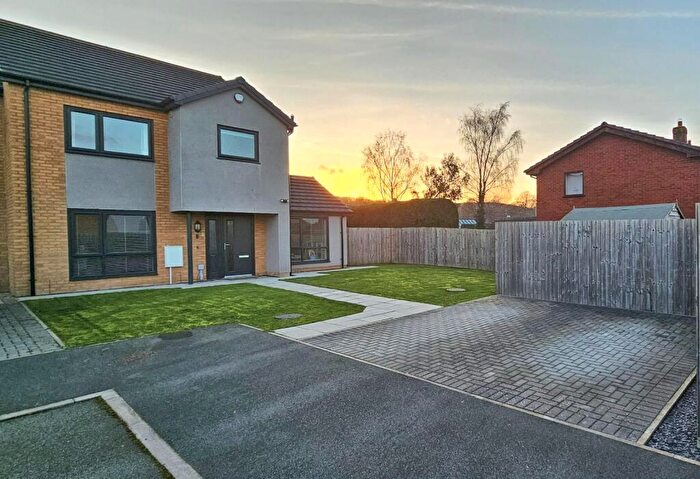 4 Bedroom Semi Detached House For Sale In Lon Yr Eglwys, Rhewl, Ruthin, LL15