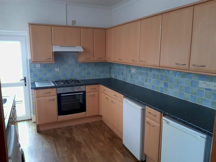 4 Bedroom Property To Rent In Canada Road, Gabalfa, Cardiff, CF14