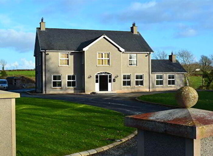 5 Bedroom Detached House For Sale In McKees Bridge Road, Hillsborough, BT26