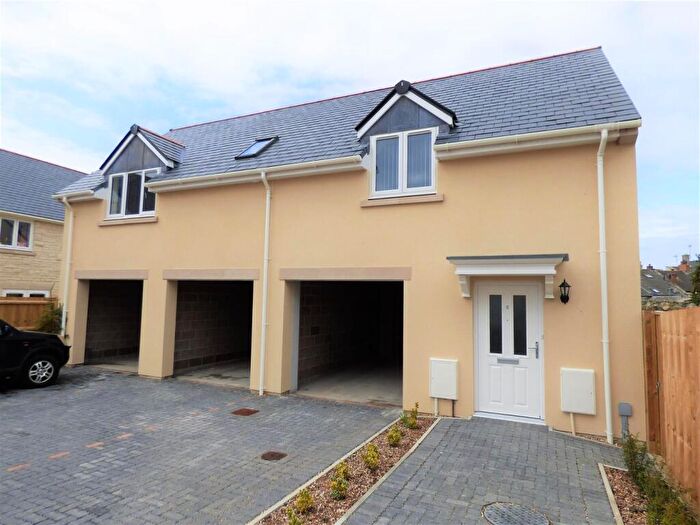 2 Bedroom Coach House To Rent In Bumpers Lane, Portland, DT5