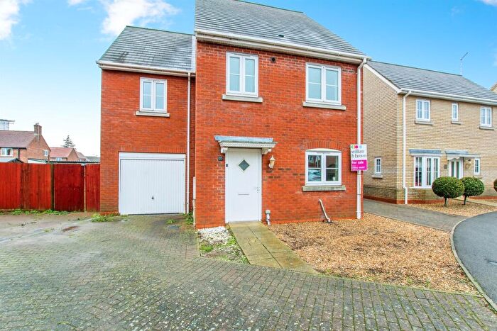 3 Bedroom Detached House For Sale In Sayers Crescent, Wisbech St. Mary, Wisbech, PE13