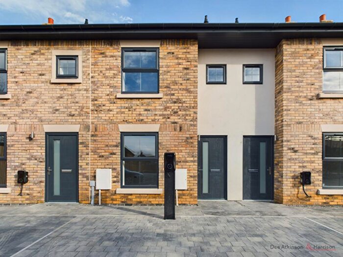 2 Bedroom Terraced House To Rent In Parker Green, Hornsea, HU18