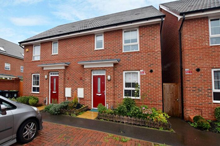 3 Bedroom Semi-Detached House To Rent In Skipper Close, Hemel Hempstead, HP2