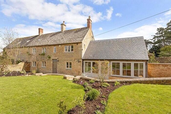 4 Bedroom Semi-Detached House To Rent In Upper Slaughter, GL54