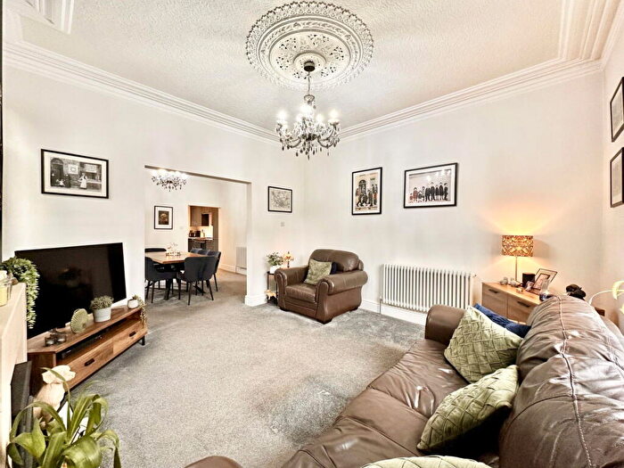 3 Bedroom End Of Terrace House For Sale In Chapel Street, Dukinfield, SK16