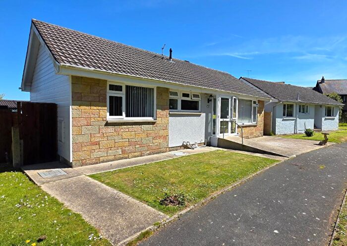 3 Bedroom Detached Bungalow For Sale In Lincoln Way, Bembridge, Isle Of Wight, PO35