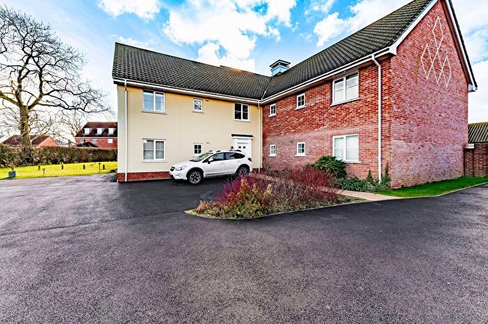 1 Bedroom Flat For Sale In Minnow Way, Mulbarton, Norwich, NR14