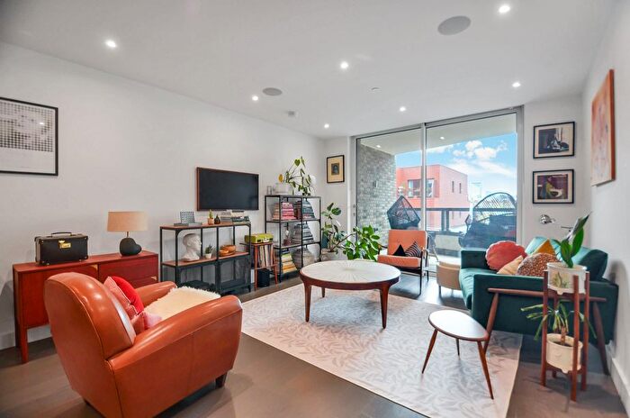 2 Bedroom Flat For Sale In Grange, London, SE1