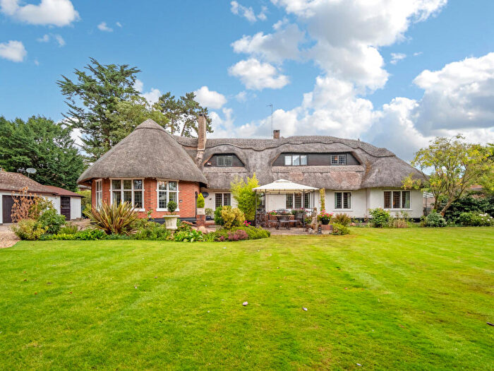 4 Bedroom Detached House For Sale In Merttens Drive, Rugby, Warwickshire, CV22