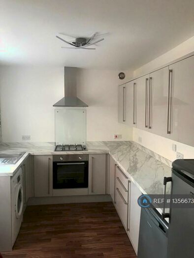 3 Bedroom Terraced House To Rent In Halsbury Road, Liverpool, L6