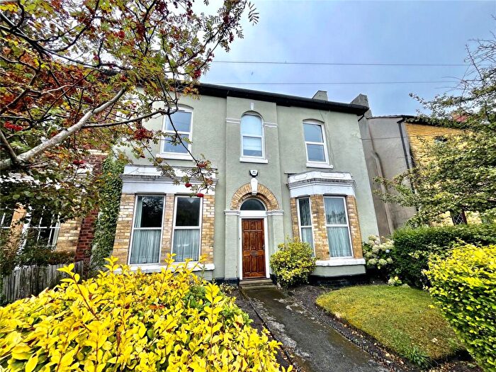 3 Bedroom Apartment For Sale In Harlech Road, Crosby, Liverpool, Merseyside, L23