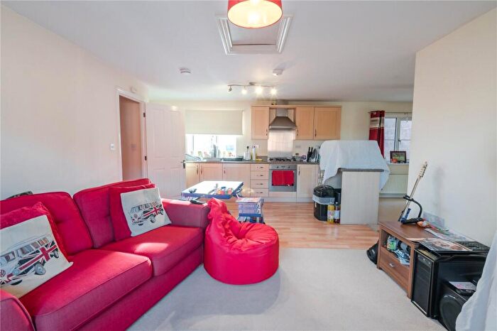 2 Bedroom Apartment For Sale In Danes Close, Grimsby, Lincolnshire, DN32