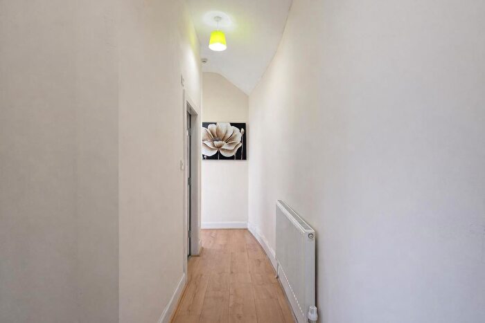 2 Bedroom Flat To Rent In Cloth Market, Newcastle Upon Tyne, NE1