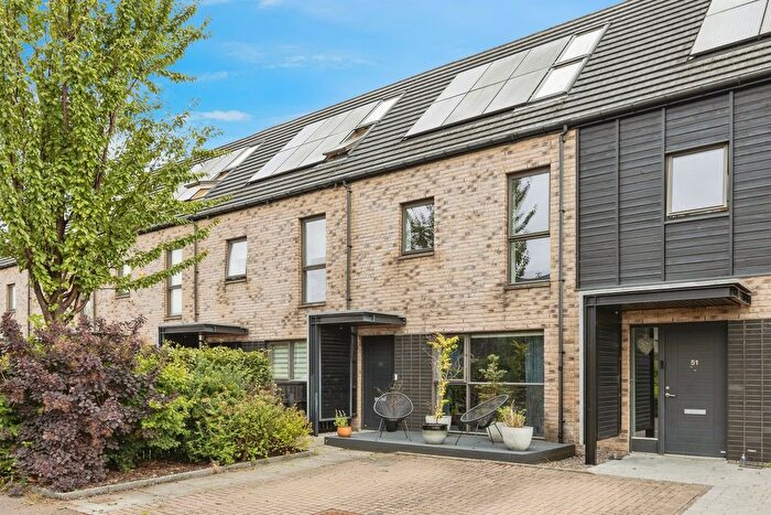 2 Bedroom Terraced House For Sale In Auckland Wynd, Glasgow, G40