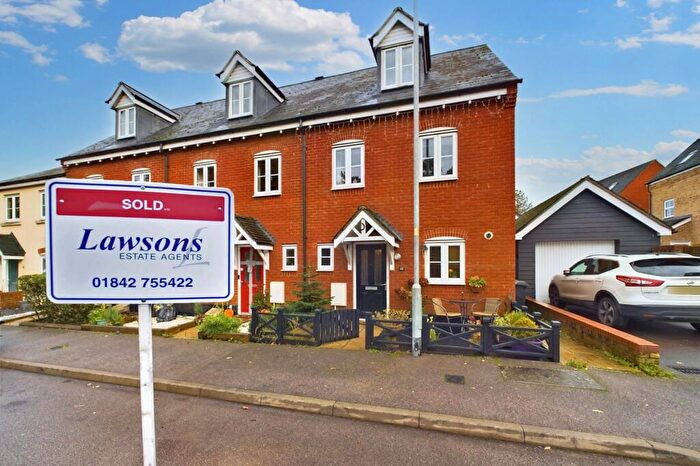 4 Bedroom End Of Terrace House For Sale In Stuart Drive, Thetford, IP24