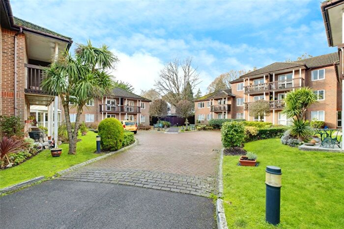 1 Bedroom Flat For Sale In St Marys Mews, Ferndown, BH22