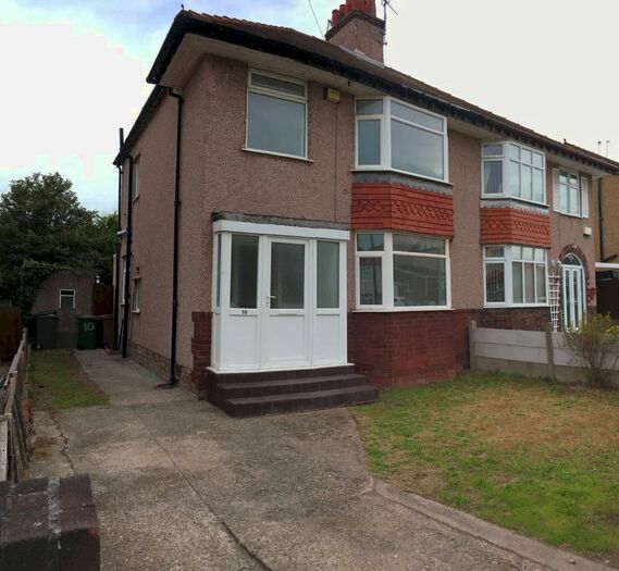 3 Bedroom Semi-Detached House To Rent In Douglas Drive, Moreton, Wirral, CH46