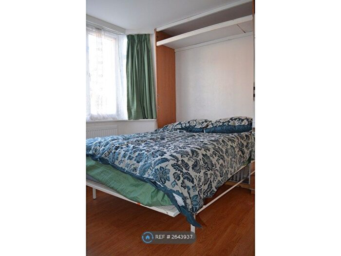 Studio To Rent In Blandford Road, Beckenham, BR3