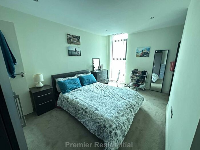2 Bedroom Apartment To Rent In Jordan Street, Manchester, M15